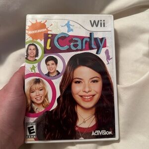 iCarly Wii Game by Activision - White